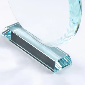 Round-Clear-Crystal-Award-with-Engraved-Leaves-CR-32-Base-300x300
